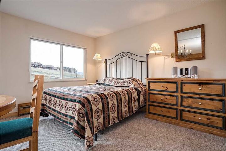 Room 21 of 144