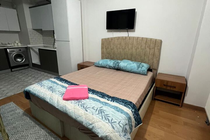 Room 17 of 17