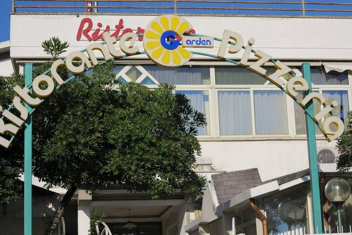 ALBERGO LITTLE GARDEN