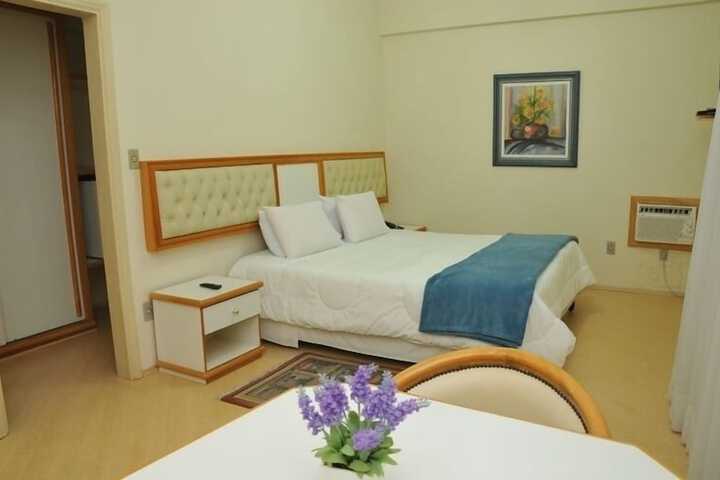 Room 8 of 60