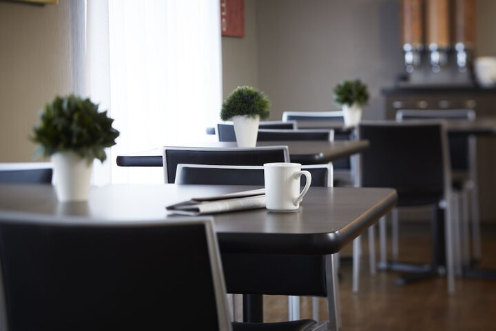 Breakfast/Coffee Service 30 of 41