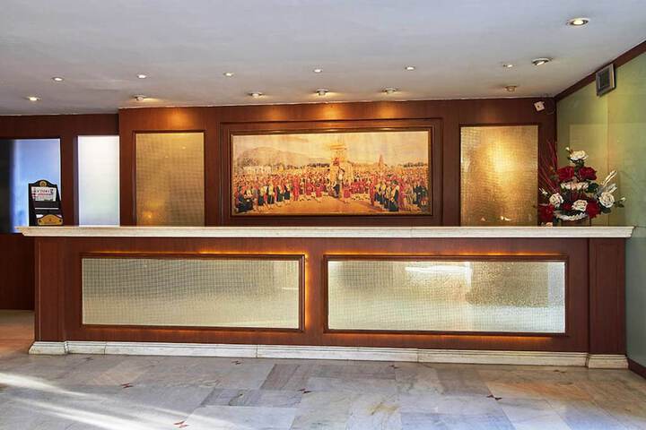 Hotel Interior 4 of 76