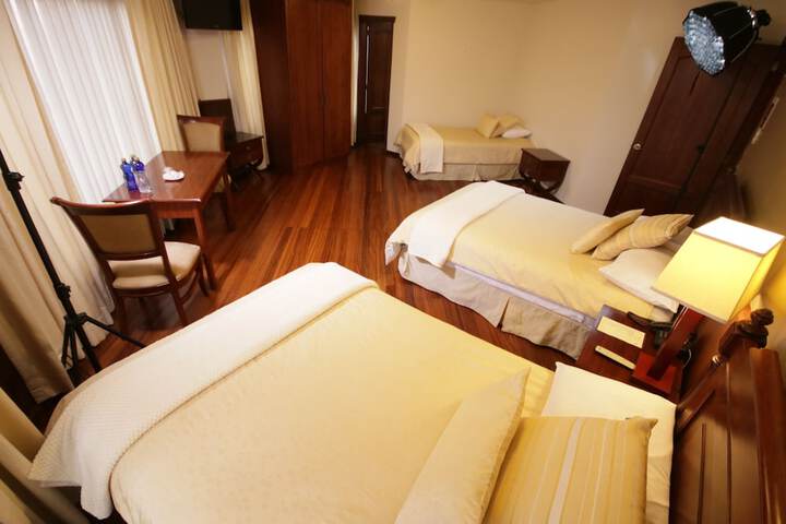 Room 18 of 50