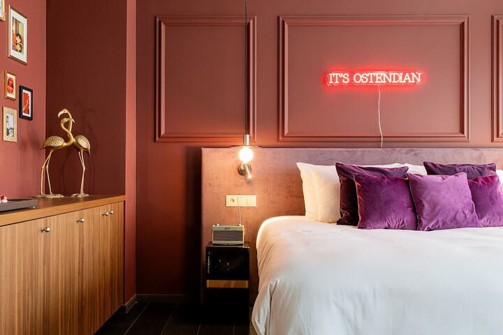 Room 55 of 117