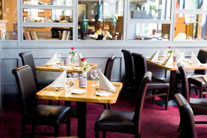 Dining Photos