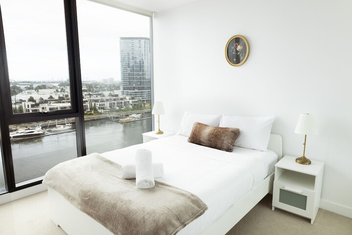 Room 3 of 30