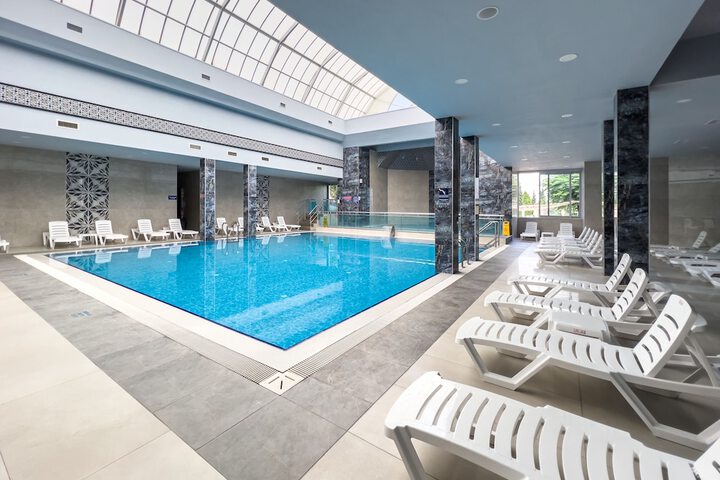 Pool 46 of 126