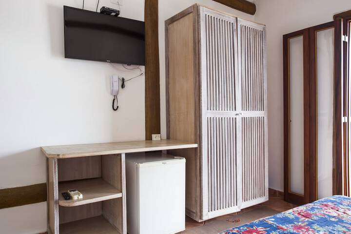 Room 16 of 134