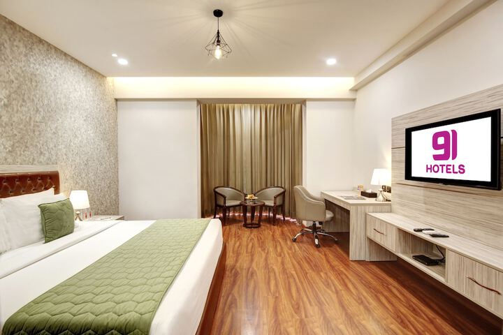 Room 48 of 79