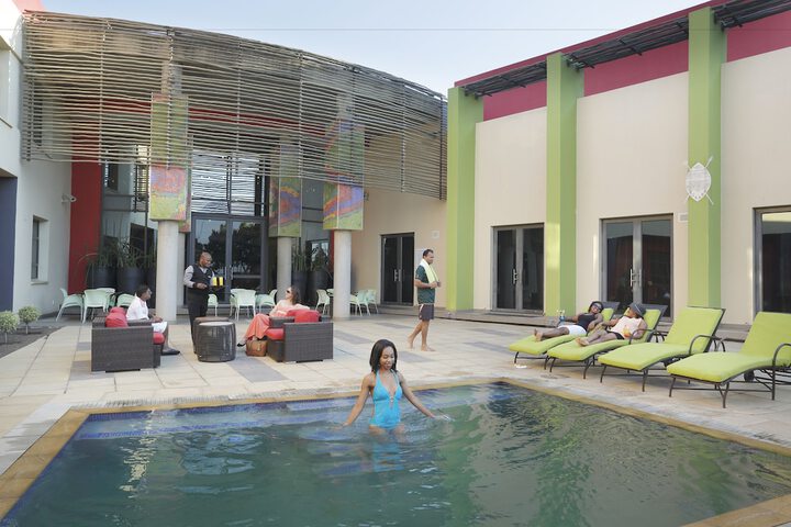 Pools & Facilities