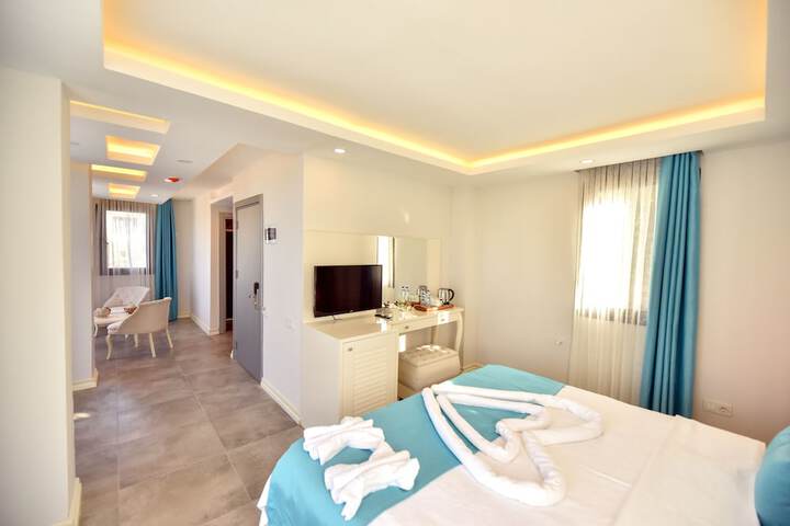 Room 15 of 43