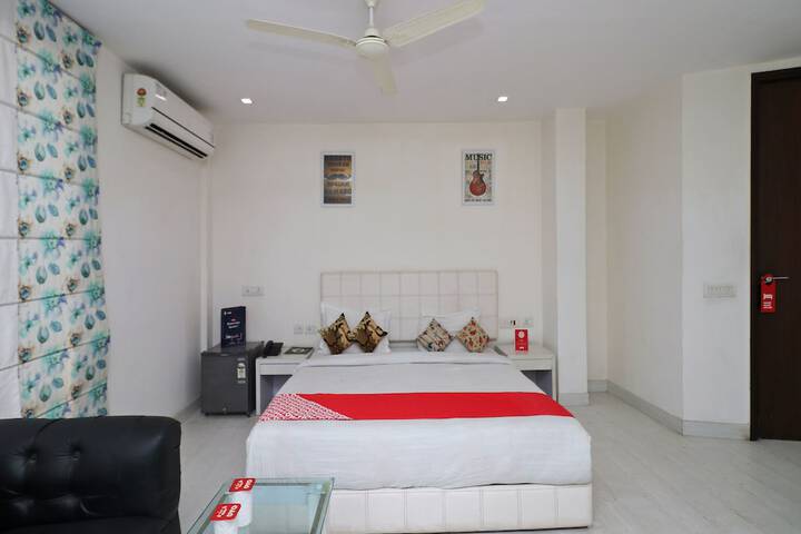 Room 18 of 20