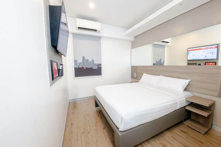 Room 15 of 39