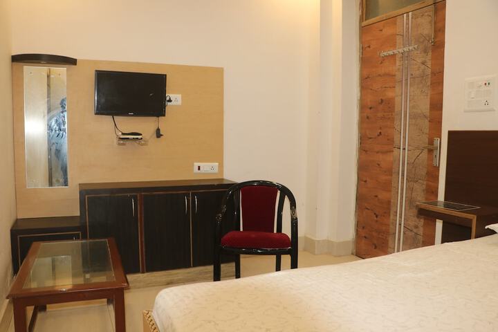Room 31 of 55
