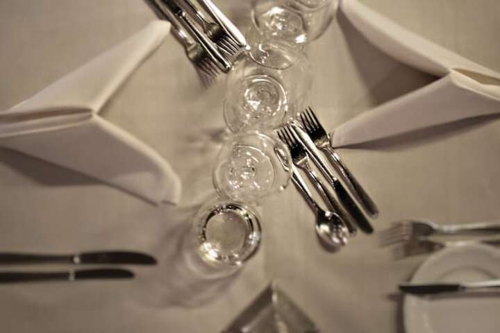 Dining 51 of 96