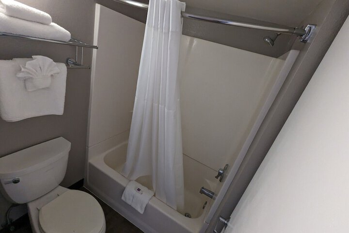 Room 68 of 99