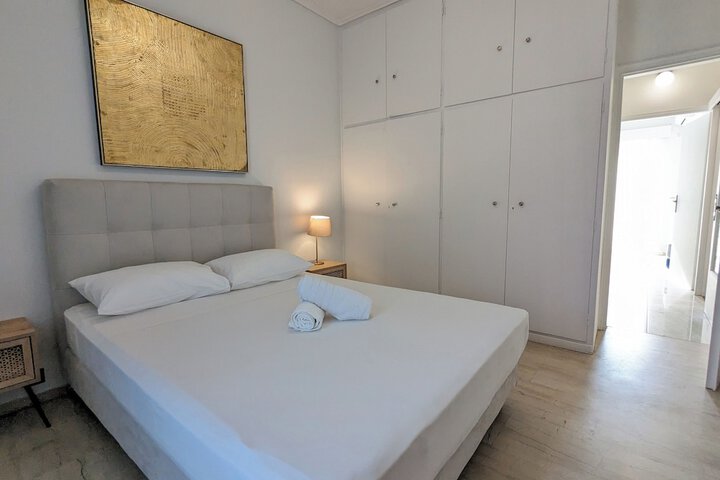 Room 4 of 47