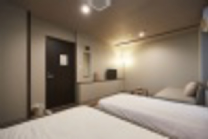 Room 99 of 288