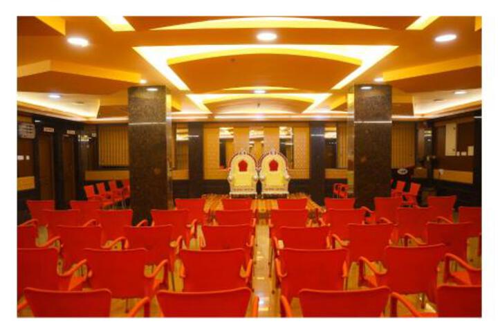 Capital O 47729 Hotel Saravana Bhavan
