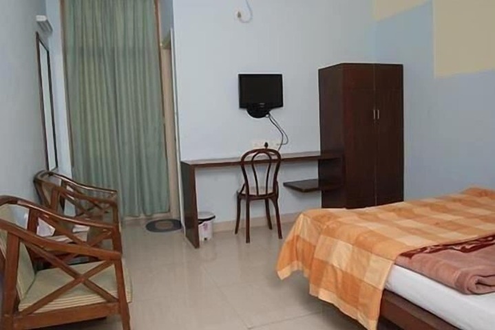 Room 14 of 43