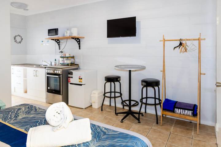 Room 6 of 31