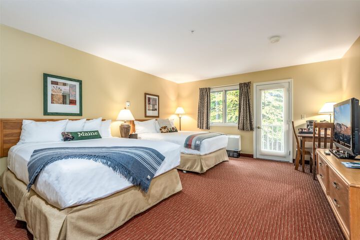 Superior Queen Murphy Bed (7 of 16)