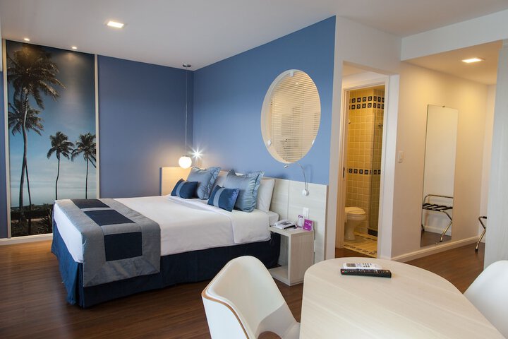 Room 3 of 41