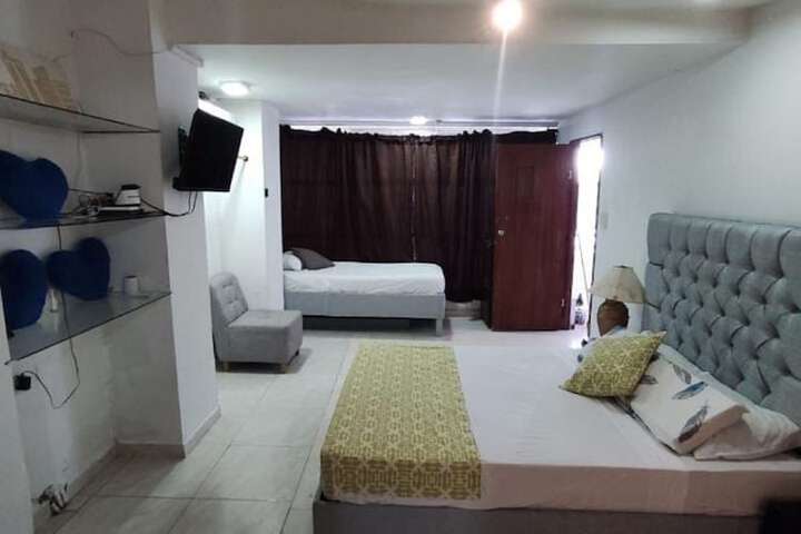 Room 3 of 9