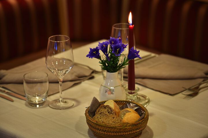 Dining 96 of 115