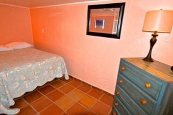 Room 14 of 41