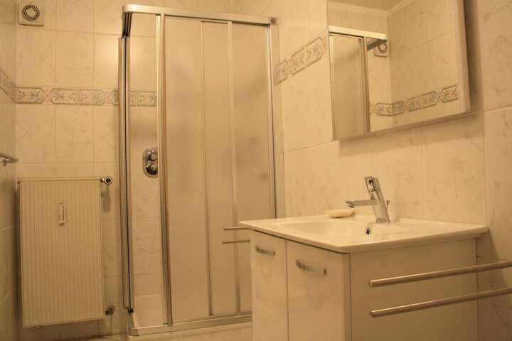 Room 43 of 67