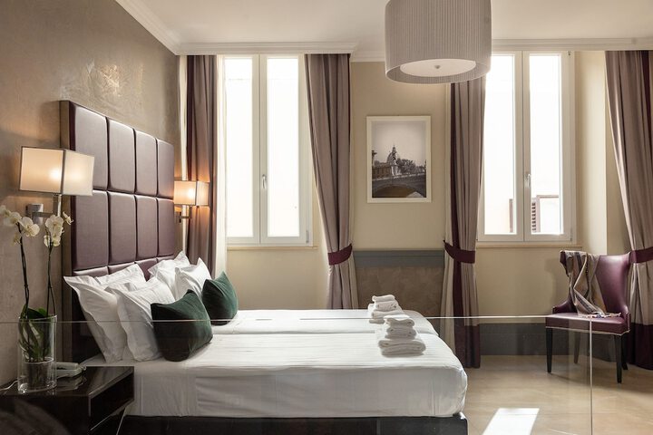 Room 40 of 222