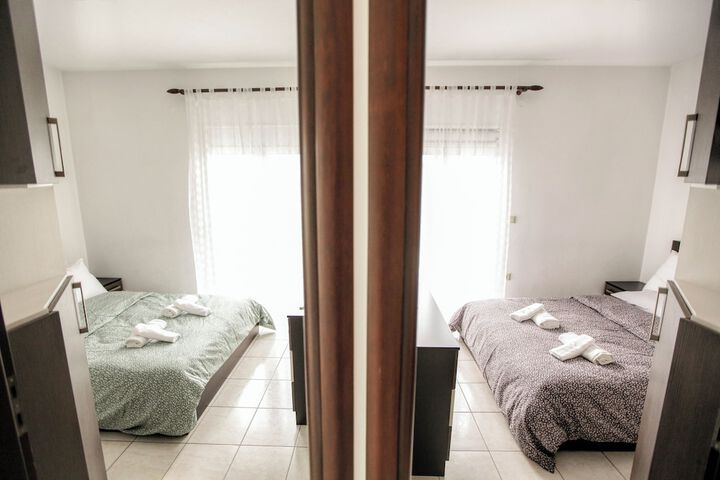 Room 8 of 22