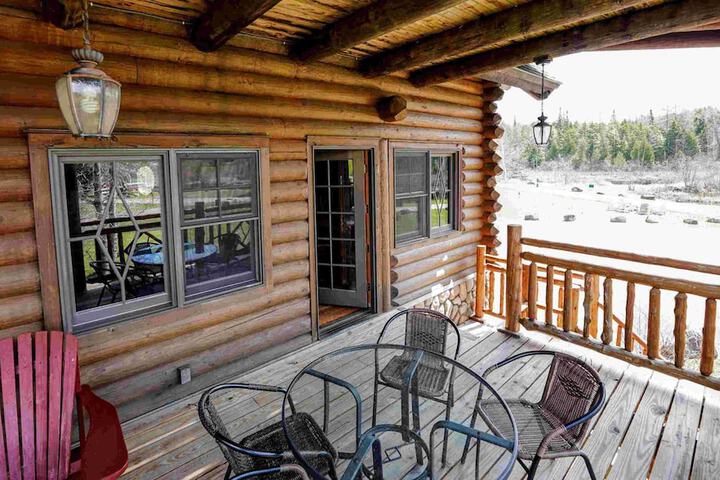 Terrace/Patio 135 of 241