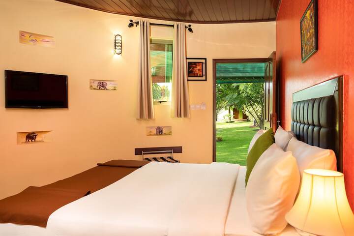 Room 4 of 88