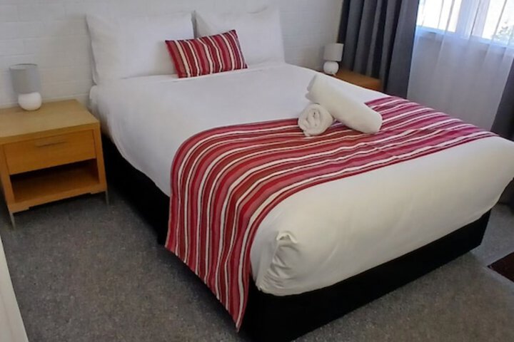 Room 13 of 40