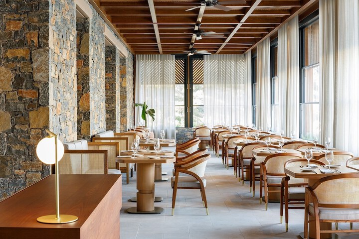 Dining 207 of 241