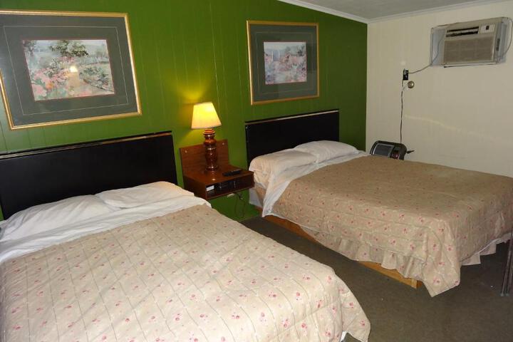 1 Double Bed (1 of 4)