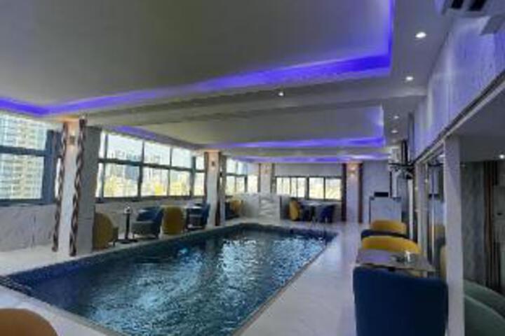 Pool 31 of 34