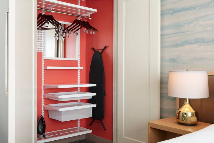 Room 8 of 65
