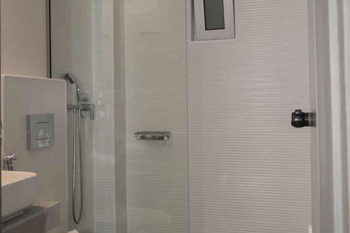 Bath Photo