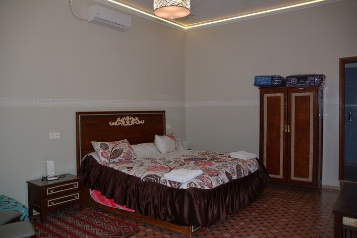 Room 20 of 124