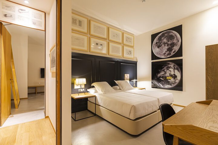 Room 20 of 74