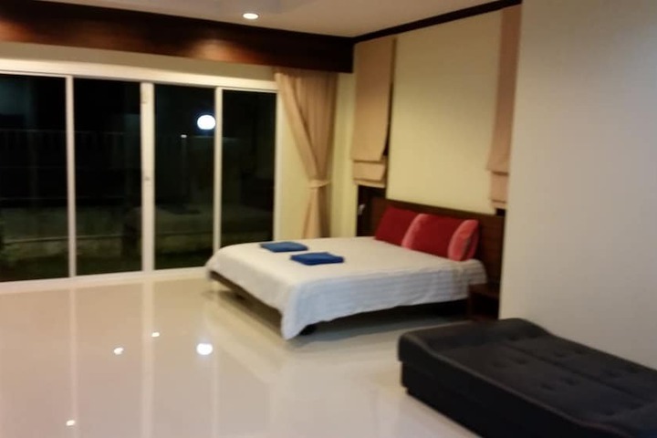 Room 5 of 46