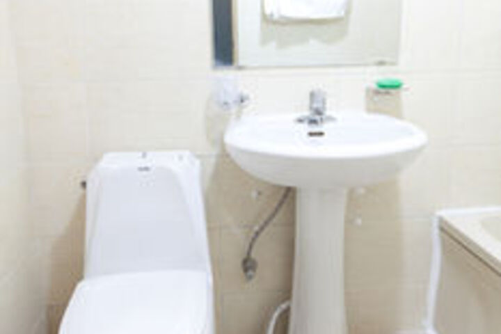 Clean Restrooms