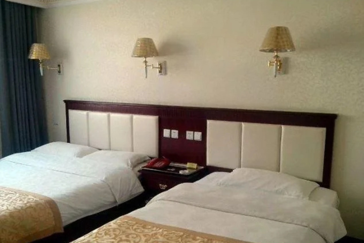 Room 3 of 5
