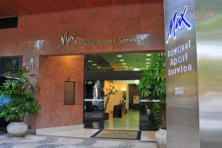 Hotel Entry