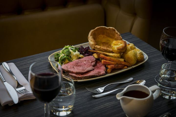 Dining 40 of 91