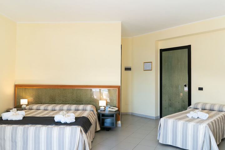 Room 7 of 23