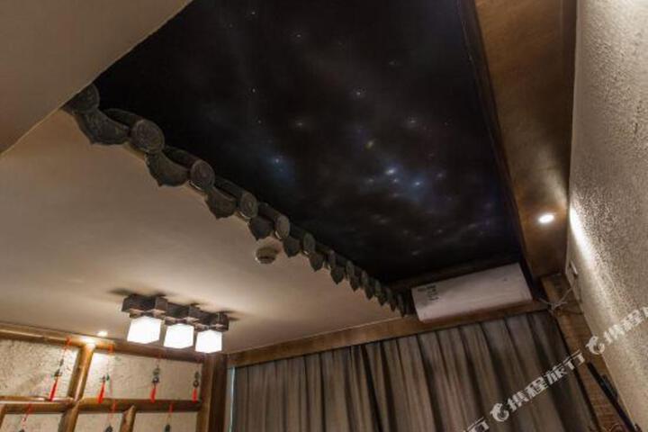26 Life Zuji Hotel For Dream Travelers (Kunming Guandu Ancient Town)